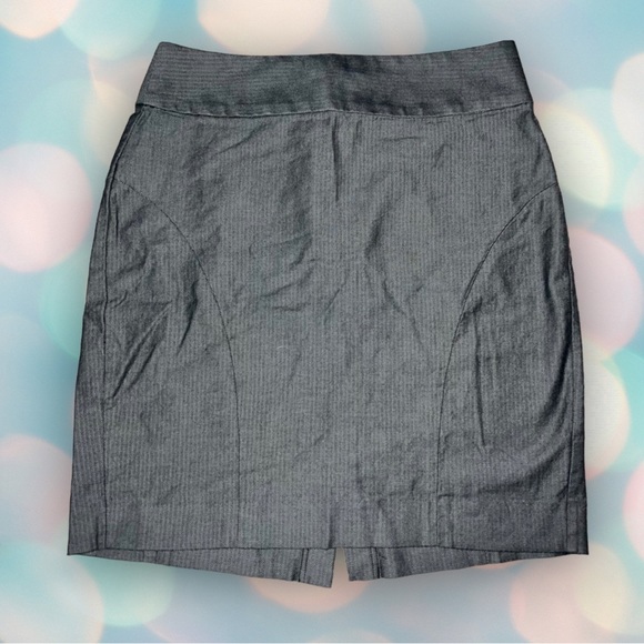 Banana Republic Women’s Straight Pencil Skirt Size 6 - Picture 1 of 4